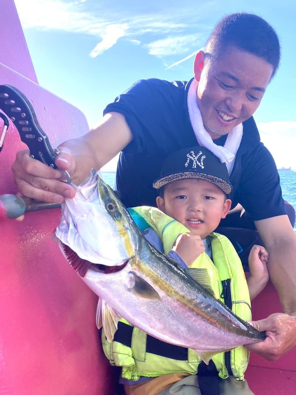 familyfishing1.jpg